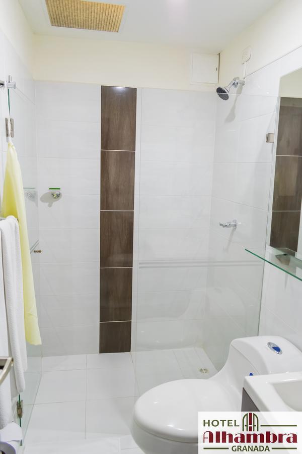 Hotel Alhambra Torre B Granada  Dış mekan fotoğraf
